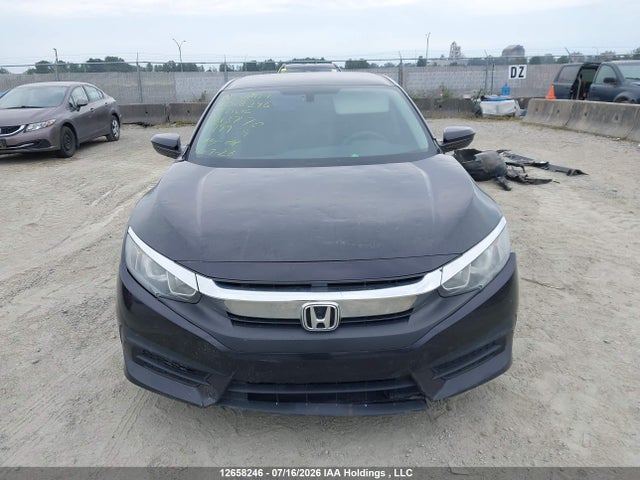 2016 Honda Civic Sedan მანქანა იყიდება აუქციონზე, vin: 2HGFC2F5XGH013717, აუქციონის ნომერი: 12658246