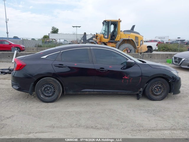 Продажа на аукционе авто 2016 Honda Civic Sedan, vin: 2HGFC2F5XGH013717, номер лота: 12658246