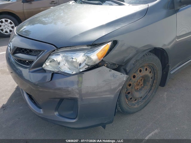 12658257 :رقم المزاد ، 2T1BU4EE8BC671935 vin ، 2011 Toyota Corolla S/le مزاد بيع