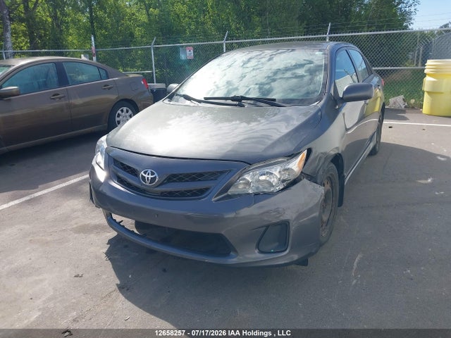 12658257 :رقم المزاد ، 2T1BU4EE8BC671935 vin ، 2011 Toyota Corolla S/le مزاد بيع