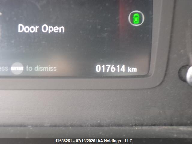 12658261 :رقم المزاد ، 5FNRL6H0XRB500770 vin ، 2024 Honda Odyssey Black Edition مزاد بيع