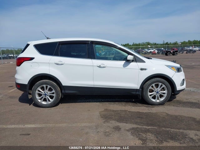 Ford ESCAPE SE 2019 1FMCU9GD1KUC39966 Image 12
