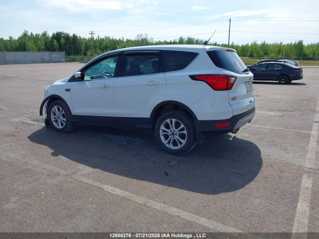 Ford ESCAPE SE 2019 1FMCU9GD1KUC39966 Image 3