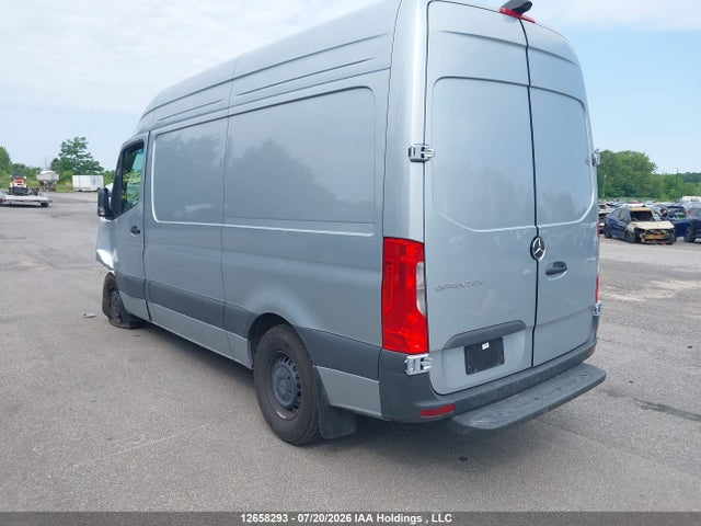 W1Y4KBHY0TP876995 Mercedes-Benz Sprinter 2500 144 Wheelbase Standard Roof 4 Cylinder Diesel Standard Output