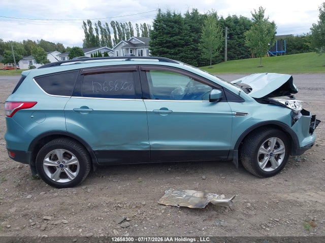 2013 Ford Escape Se მანქანა იყიდება აუქციონზე, vin: 1FMCU9G90DUD20648, აუქციონის ნომერი: 12658300