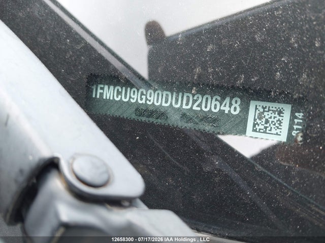 2013 Ford Escape Se მანქანა იყიდება აუქციონზე, vin: 1FMCU9G90DUD20648, აუქციონის ნომერი: 12658300