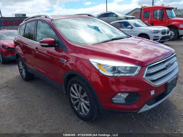 Ford Escape Titanium 2018 1FMCU9J98JUD31952 Image 1
