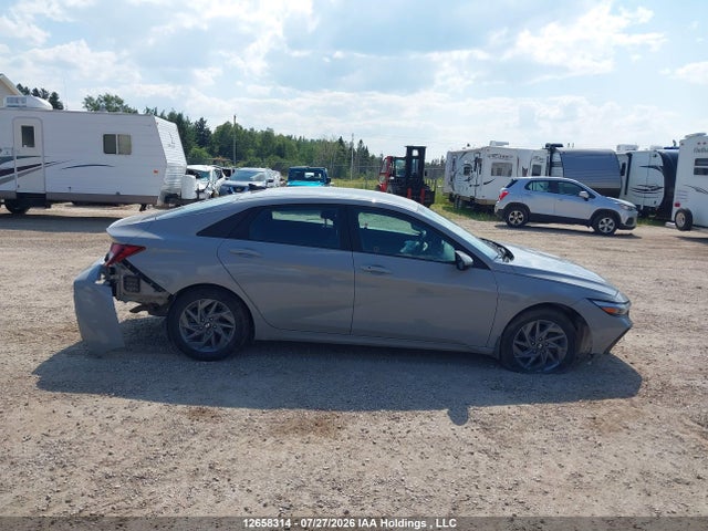KMHLM4DG1RU849068 Hyundai ELANTRA SEL