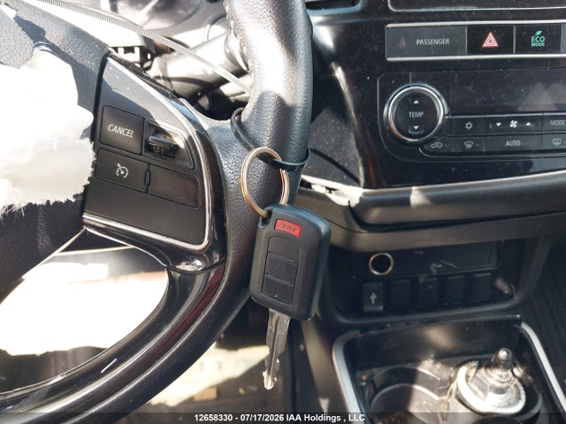 Продажа на аукционе авто 2019 Mitsubishi Outlander Es, vin: JA4AZ2A3XKZ608714, номер лота: 12658330