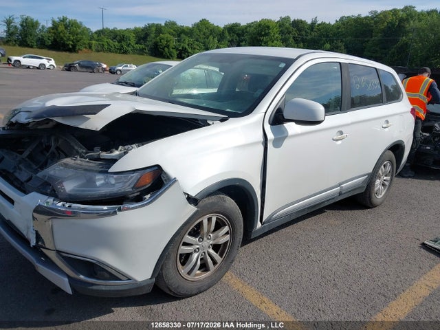 Продажа на аукционе авто 2019 Mitsubishi Outlander Es, vin: JA4AZ2A3XKZ608714, номер лота: 12658330