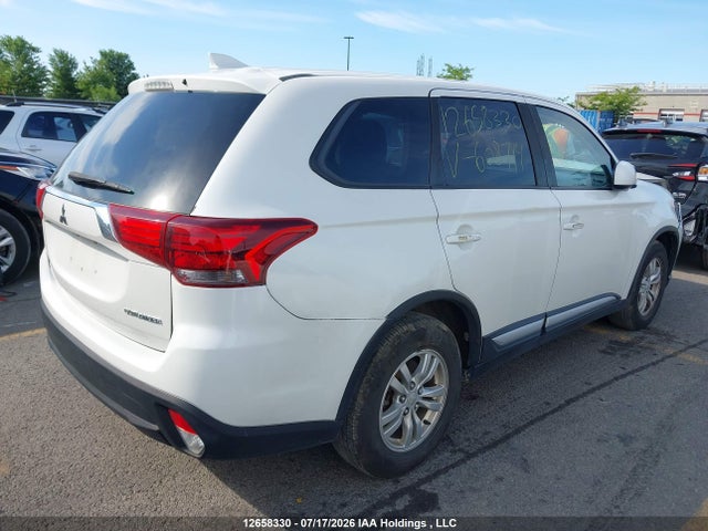 Продажа на аукционе авто 2019 Mitsubishi Outlander Es, vin: JA4AZ2A3XKZ608714, номер лота: 12658330