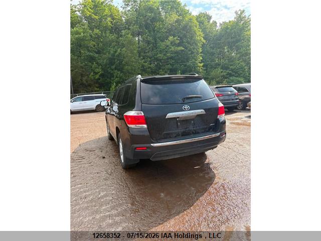Продаж на аукціоні авто 2013 Toyota Highlander Plus/se, vin: 5TDBK3EH3DS221453, номер лоту: 12658352