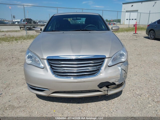 1C3CCBABXEN229719 Chrysler 200 LX