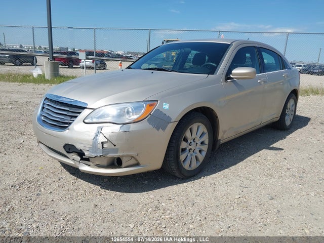 1C3CCBABXEN229719 Chrysler 200 LX
