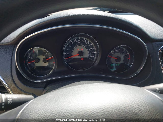 1C3CCBABXEN229719 Chrysler 200 LX