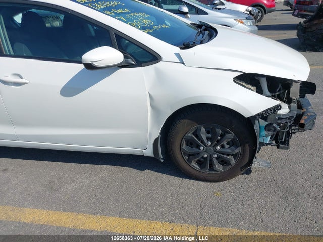 12658363 :رقم المزاد ، 3KPFK4A78JE179985 vin ، 2018 Kia Forte Lx مزاد بيع