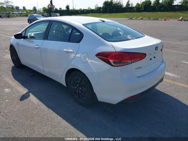 12658363 :رقم المزاد ، 3KPFK4A78JE179985 vin ، 2018 Kia Forte Lx مزاد بيع