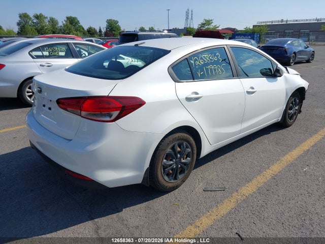 12658363 :رقم المزاد ، 3KPFK4A78JE179985 vin ، 2018 Kia Forte Lx مزاد بيع