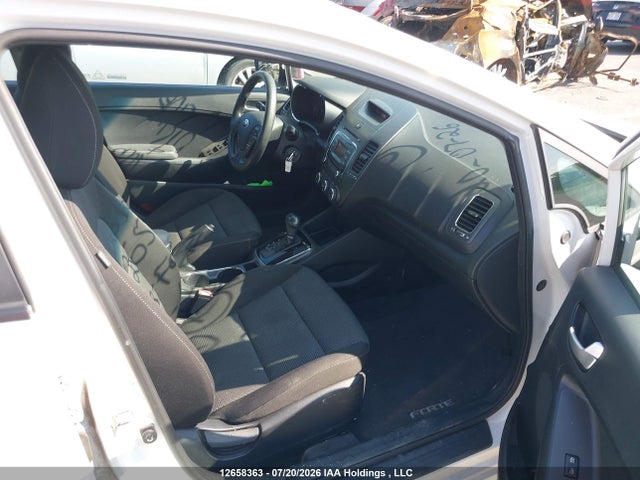 12658363 :رقم المزاد ، 3KPFK4A78JE179985 vin ، 2018 Kia Forte Lx مزاد بيع