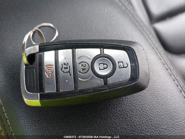 2022 Ford Escape Titanium მანქანა იყიდება აუქციონზე, vin: 1FMCU9J9XNUA56221, აუქციონის ნომერი: 12658372