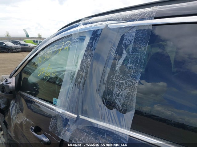 2022 Ford Escape Titanium მანქანა იყიდება აუქციონზე, vin: 1FMCU9J9XNUA56221, აუქციონის ნომერი: 12658372