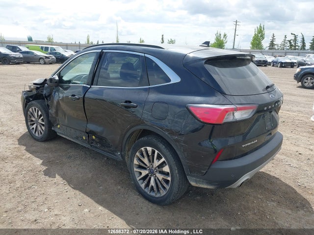 2022 Ford Escape Titanium მანქანა იყიდება აუქციონზე, vin: 1FMCU9J9XNUA56221, აუქციონის ნომერი: 12658372