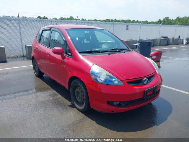 2008 Honda Fit Sport მანქანა იყიდება აუქციონზე, vin: JHMGD38698S813364, აუქციონის ნომერი: 12658380