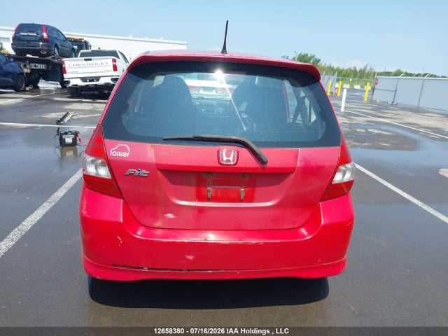 12658380 :رقم المزاد ، JHMGD38698S813364 vin ، 2008 Honda Fit Sport مزاد بيع