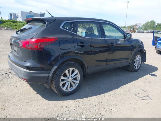 JN1BJ1CP0JW188041 Nissan Qashqai S/sv