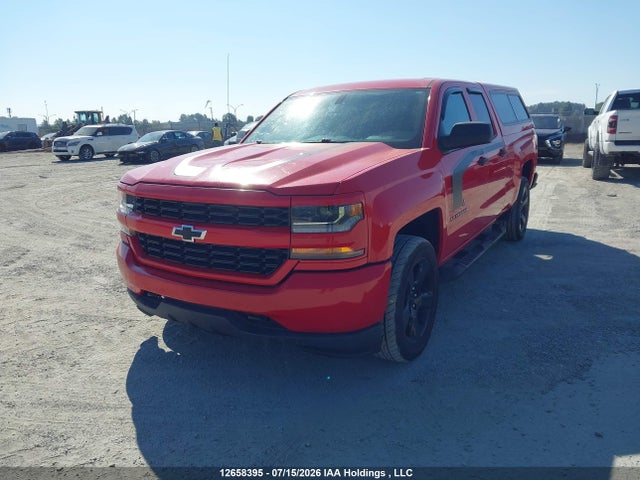 Chevrolet Silverado K1500 Custom 2017 1GCVKPEC6HZ213232 Image 2