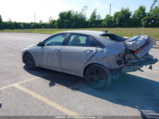 KMHLM4AG5PU484489 Hyundai Elantra Preferred Ivt