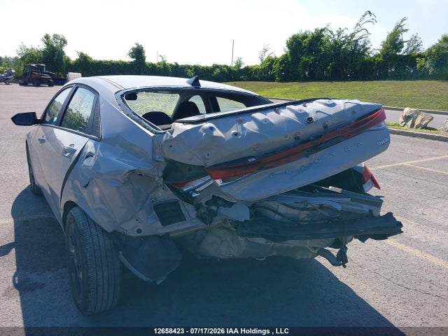 KMHLM4AG5PU484489 Hyundai Elantra Preferred Ivt