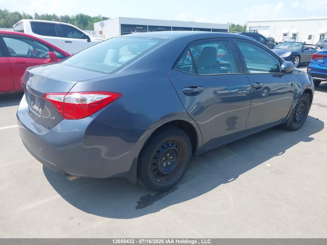12658432 :رقم المزاد ، 2T1BURHE3FC403776 vin ، 2015 Toyota Corolla Le مزاد بيع