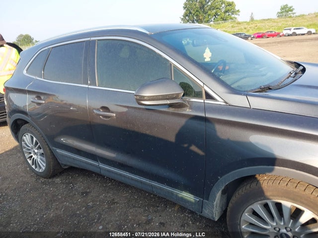 Lincoln MKC 2017 5LMCJ3D98HUL62661 Image 12