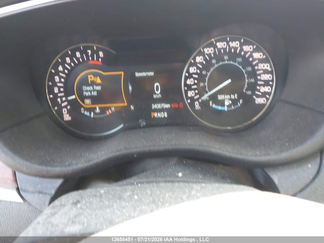 Lincoln MKC 2017 5LMCJ3D98HUL62661 Image 7
