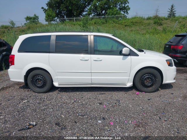 12658454 :رقم المزاد ، 2C4RDGEG1GR220662 vin ، 2016 Dodge Grand Caravan R/t مزاد بيع