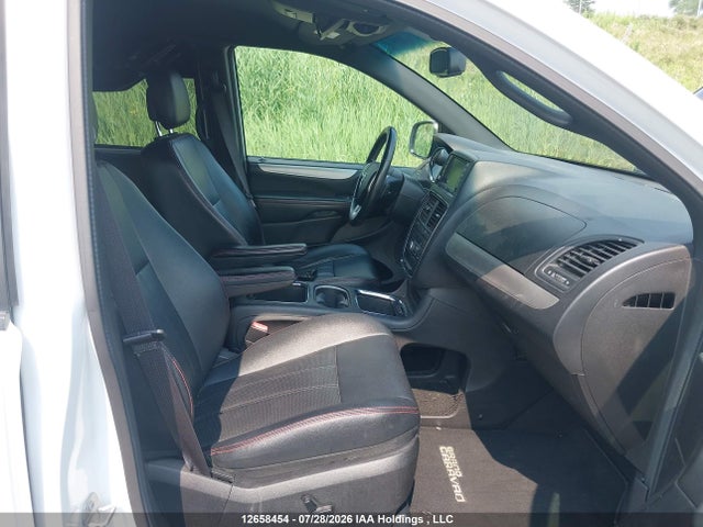 12658454 :رقم المزاد ، 2C4RDGEG1GR220662 vin ، 2016 Dodge Grand Caravan R/t مزاد بيع