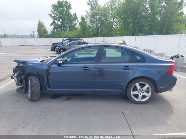 12658486 :رقم المزاد ، YV1672MS6B2542895 vin ، 2011 Volvo S40 T5 مزاد بيع