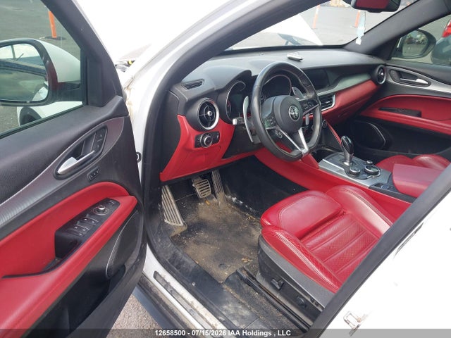 ZASFAKNN7J7C12028 Alfa Romeo Stelvio Ti Sport