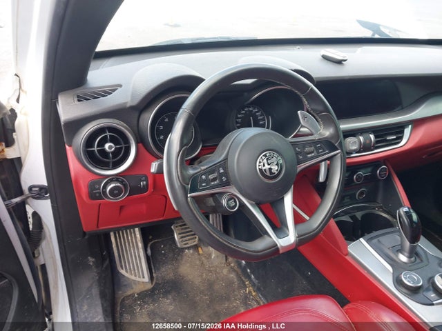 ZASFAKNN7J7C12028 Alfa Romeo Stelvio Ti Sport