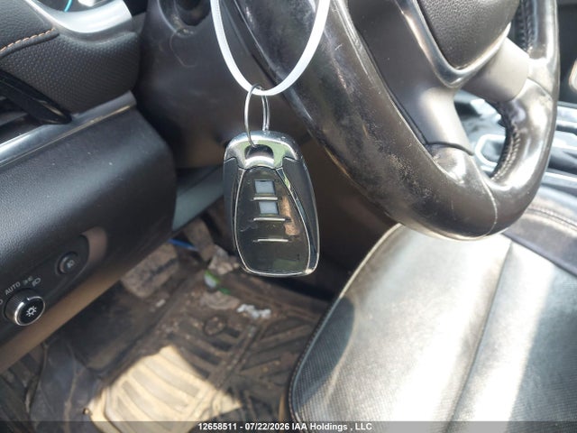 1GNEVJKW1JJ217865 Chevrolet Traverse Premier