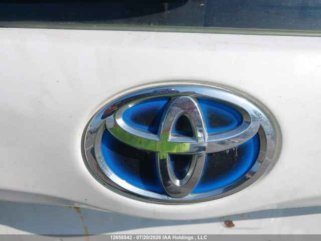 2018 Toyota Prius V მანქანა იყიდება აუქციონზე, vin: JTDZN3EU6JJ075464, აუქციონის ნომერი: 12658542