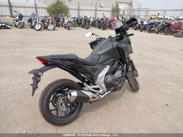 12658555 :رقم المزاد ، JH2RH0940PK200128 vin ، 2023 Honda Nc750 Xd مزاد بيع