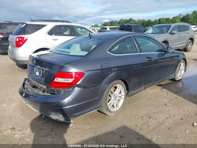 Продаж на аукціоні авто 2013 Mercedes-benz C-class, vin: WDDGJ4HB0DF976894, номер лоту: 12658556