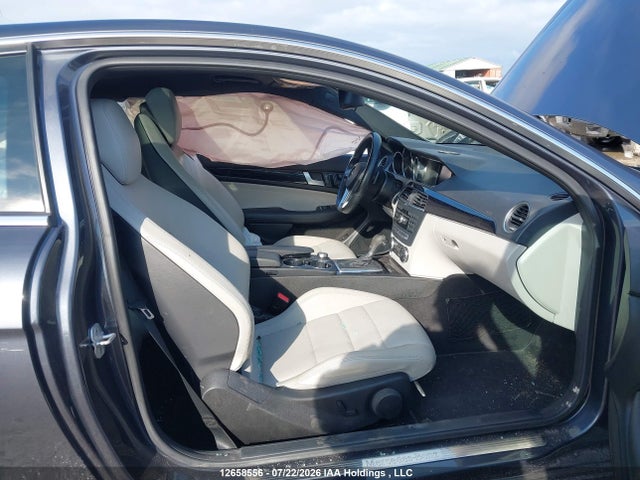 Продаж на аукціоні авто 2013 Mercedes-benz C-class, vin: WDDGJ4HB0DF976894, номер лоту: 12658556