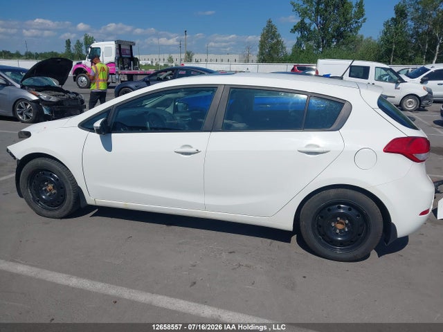 2016 Kia Forte Lx მანქანა იყიდება აუქციონზე, vin: KNAFK5A89G5641518, აუქციონის ნომერი: 12658557