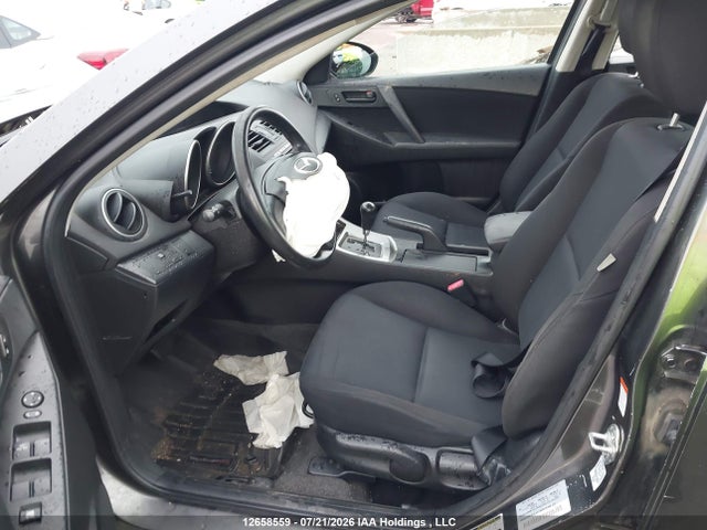 Auction sale of the 2011 Mazda Mazda3 Gx, vin: JM1BL1UF0B1440611, lot number: 12658559