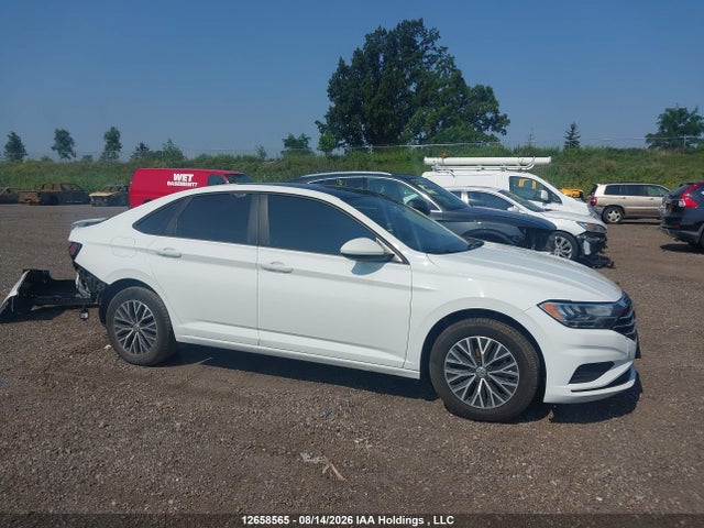 2021 Volkswagen Jetta Highline მანქანა იყიდება აუქციონზე, vin: 3VWE57BU2MM044176, აუქციონის ნომერი: 12658565