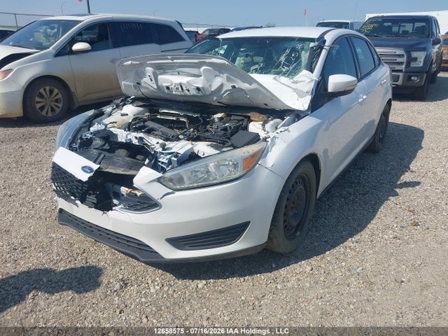 Ford FOCUS SE 2016 1FADP3F27GL291943 Image 2