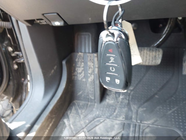 3GNAXKEG6PL265043 Chevrolet EQUINOX LT